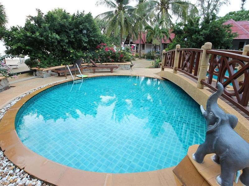 Lanta Villa Resort 4