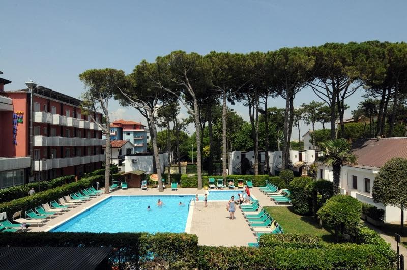 Marina Palace Hotel photo 1