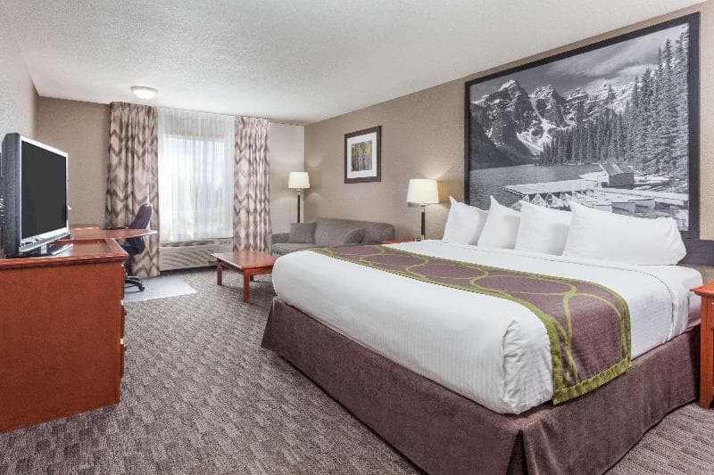 Super 8 By Wyndham Athabasca 2