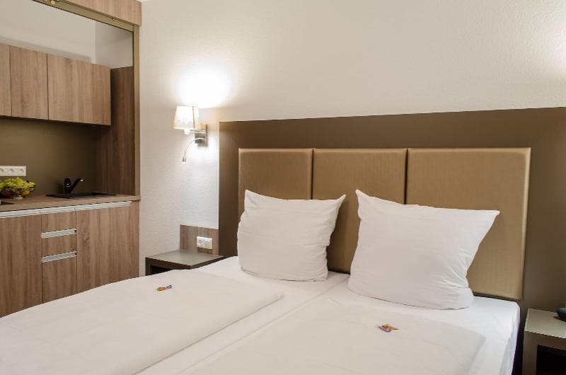 City Hotel Wiesbaden photo 1