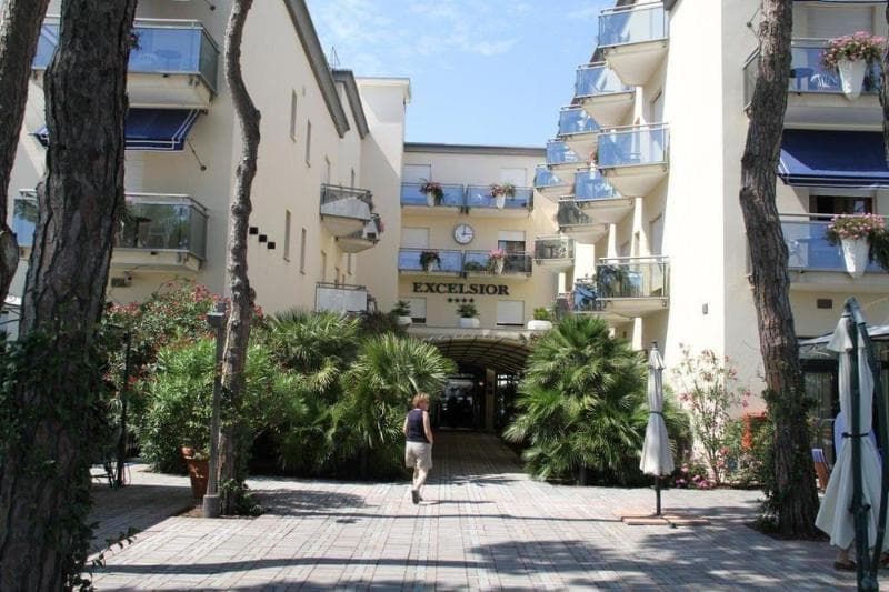 Hotel Excelsior 3