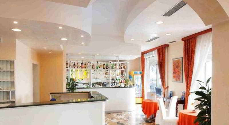 Hotel Karinzia 5