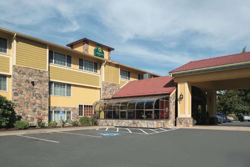 Best Western Plus Parkway Inn photo 1