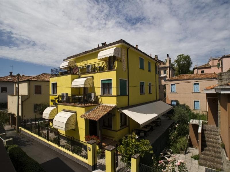 Villa Tiziana main