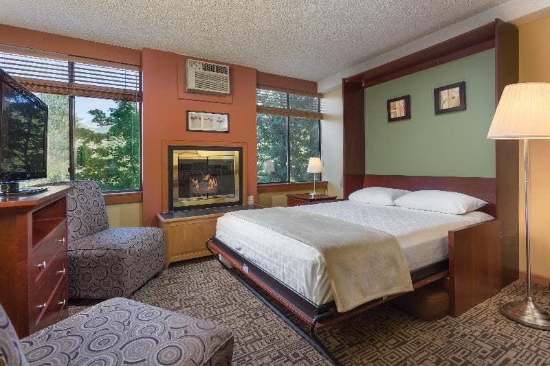 Mountainside Lodge Whistler photo 1