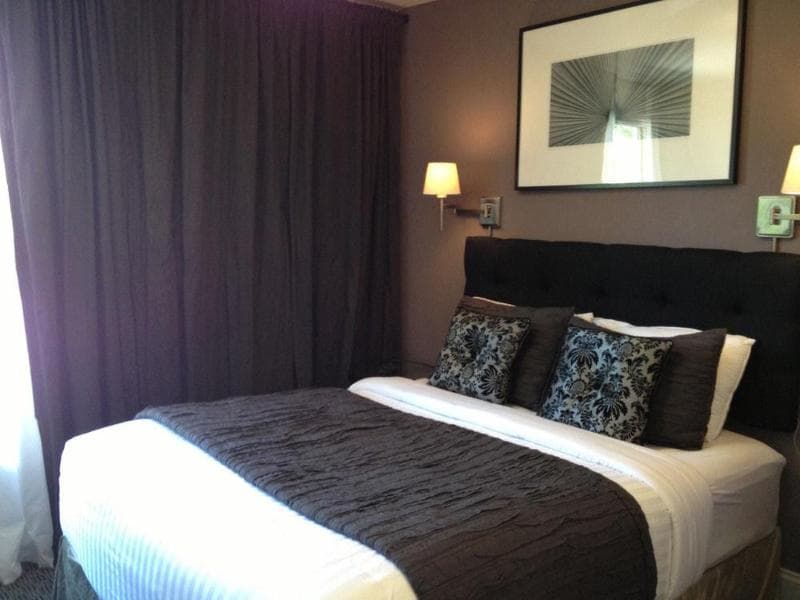 Camas Hotel 2