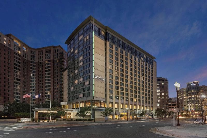 The Westin Arlington Gateway 4