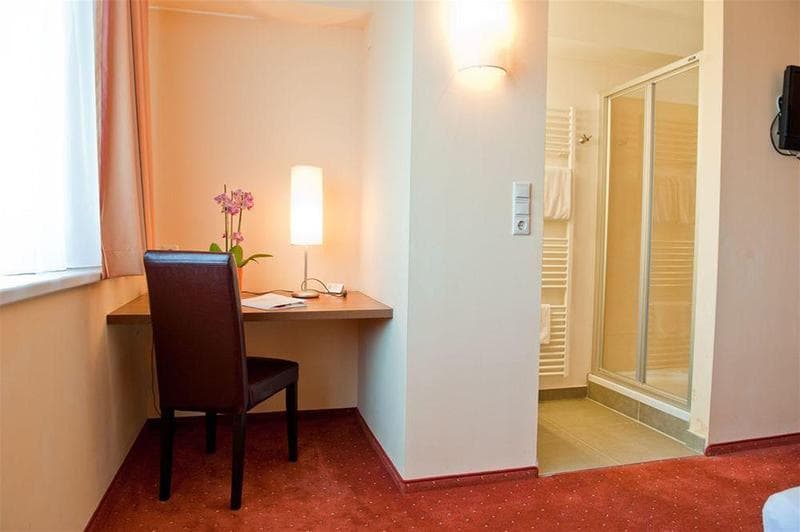 Hotel Hahn 2