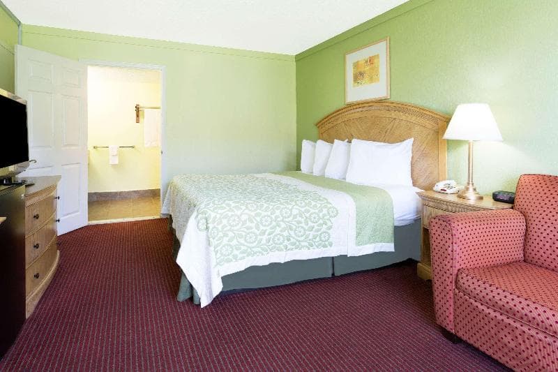 Days Inn By Wyndham Washington photo 1