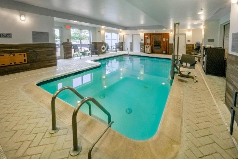 Fairfield Inn & Suites Hazleton 3