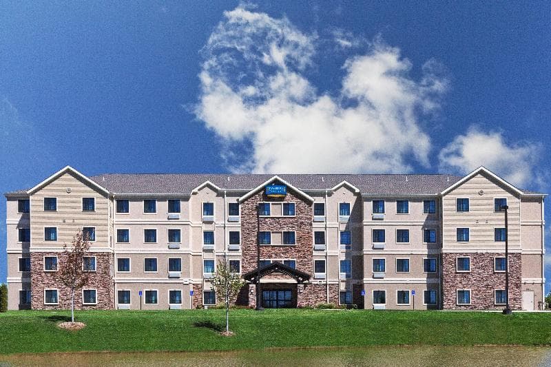 Staybridge Suites Wichita 3