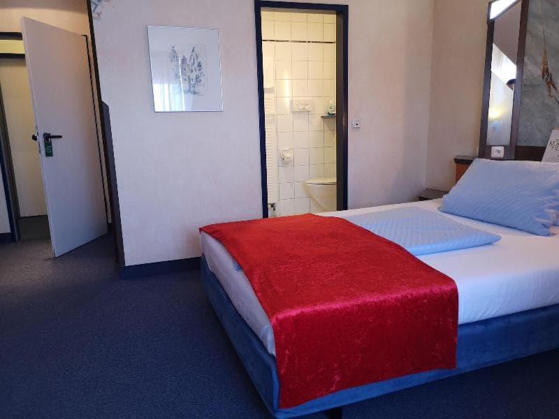 Main Hotel Eckert 4