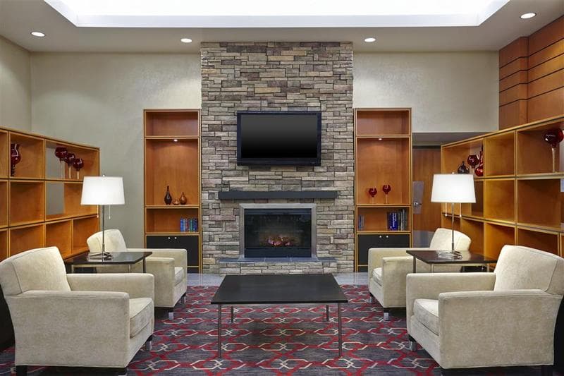 Grand Park Hotel Vancouver Airport 4