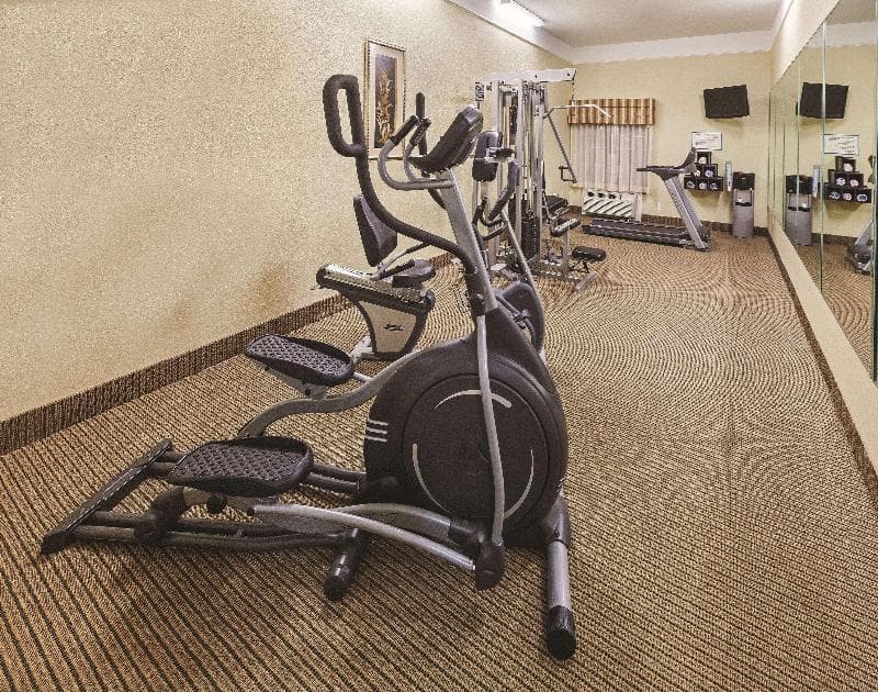 La Quinta Inn & Suites by Wyndham Livingston 2