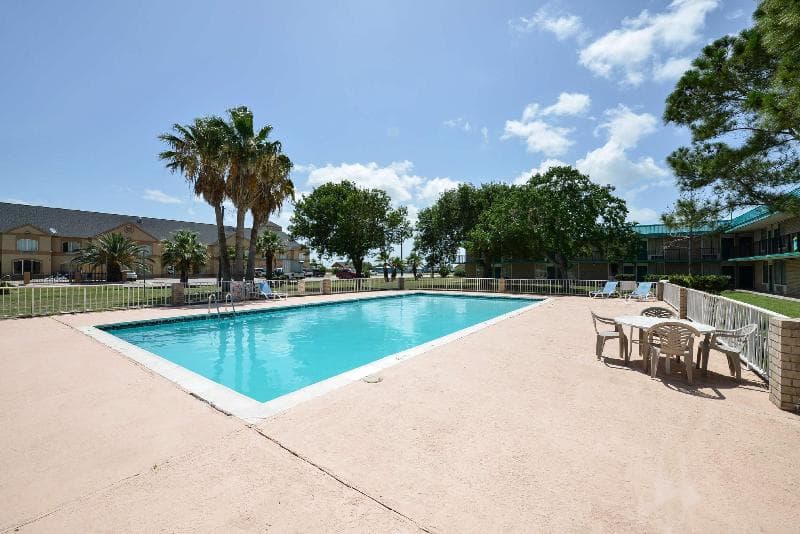Americas Best Value Inn 2