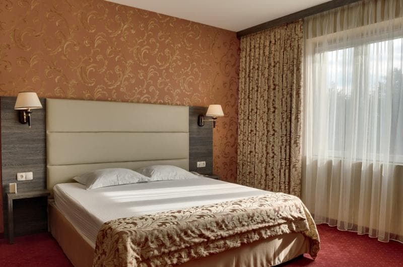 Spa Hotel Dvoretsa 4