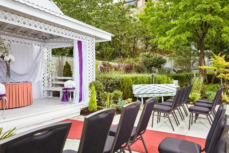 Executive Plaza Hotel Metro Vancouver 5