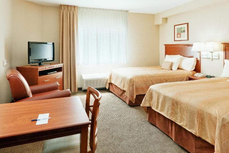 Candlewood Suites Hazleton 5