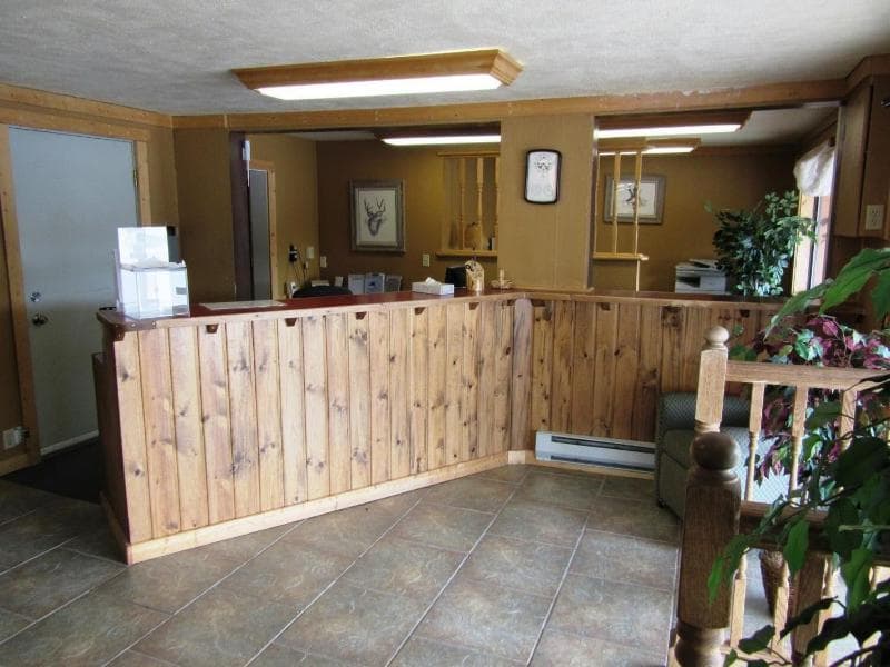 Traveler's Lodge 3