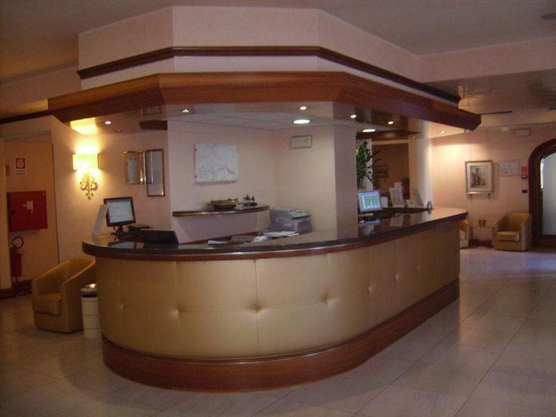 Hotel Mondial main