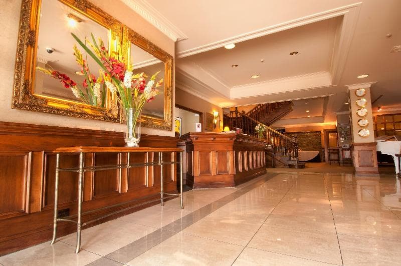 Distinction Coachman Hotel, Palmerston North 3