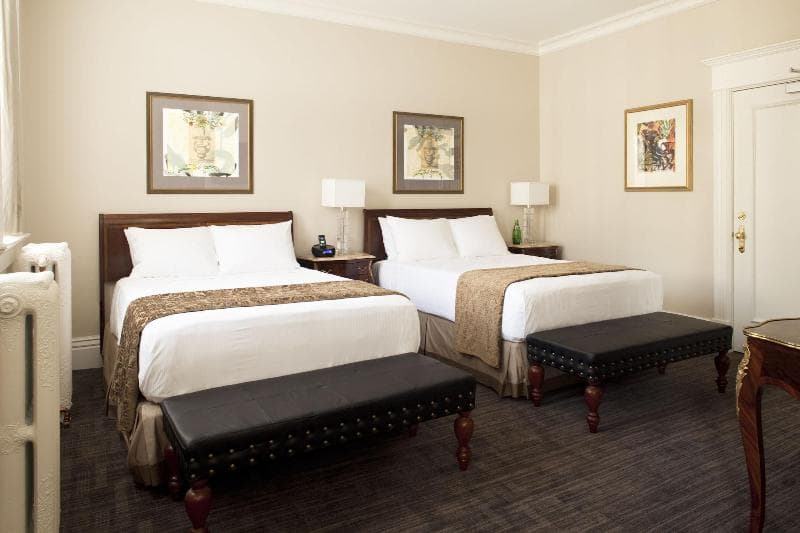Victorian Hotel Vancouver 5