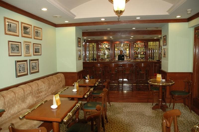 Radisson Hotel Varanasi 2