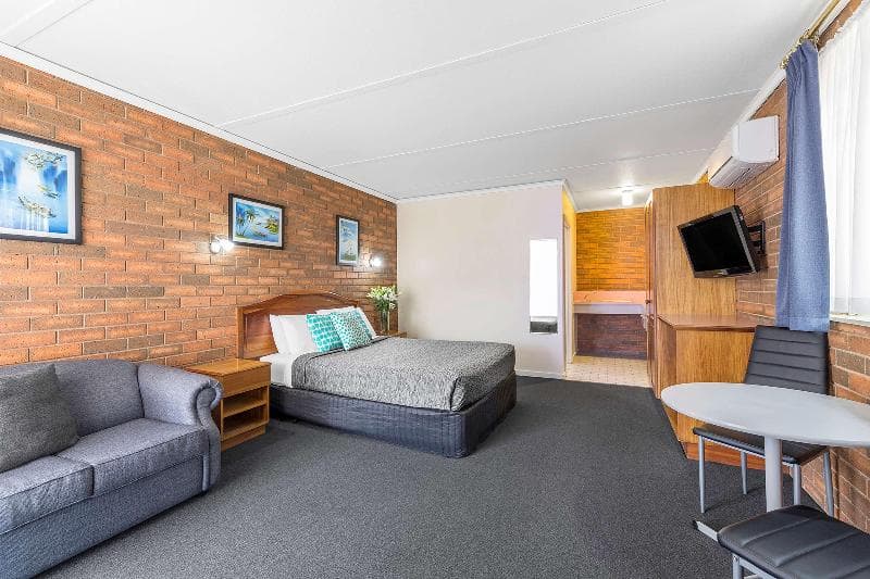 B.W Cathedral Motor Inn 4