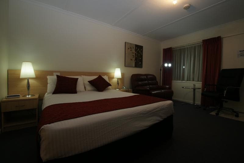 Edinburgh Motor Inn 4