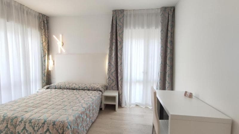 Hotel Oxford 5
