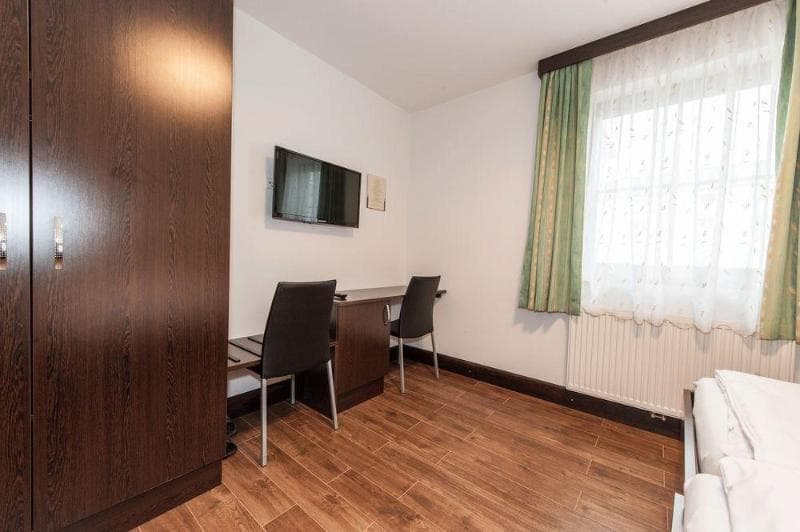 Hotel König 4