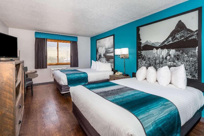 Super 8 by Wyndham Gardiner/Yellowstone Park Area photo 1