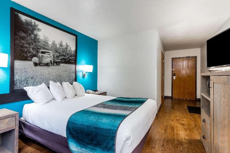 Super 8 by Wyndham Gardiner/Yellowstone Park Area 3