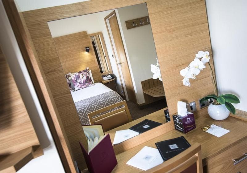 Fairlawns Hotel & Spa 5