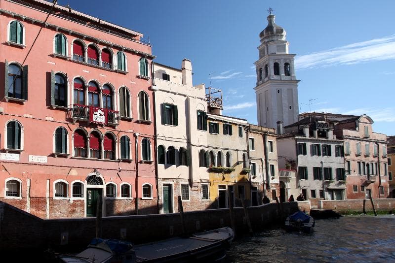 Palazzo Schiavoni 3
