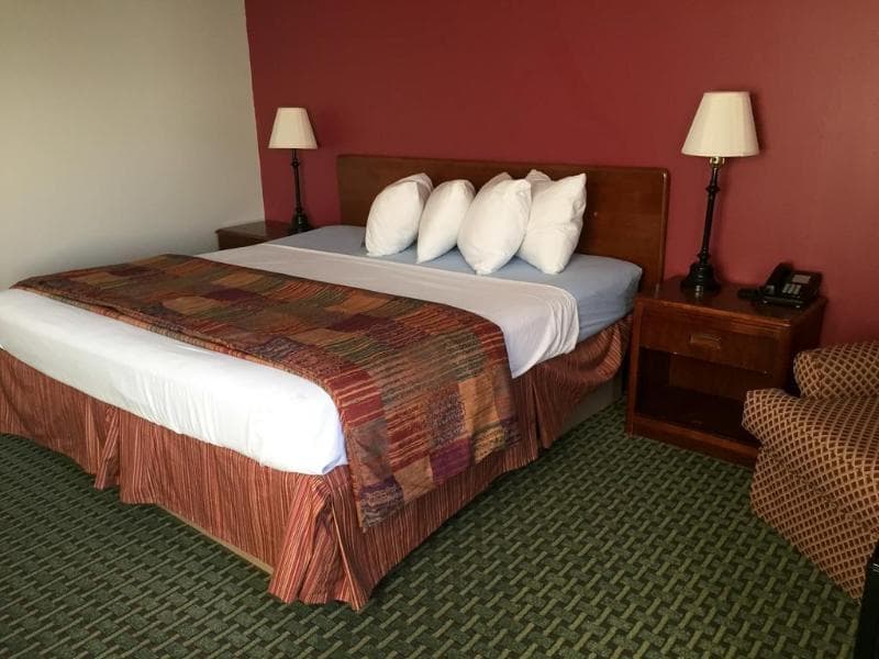 Motel 6 Augusta, KS 5