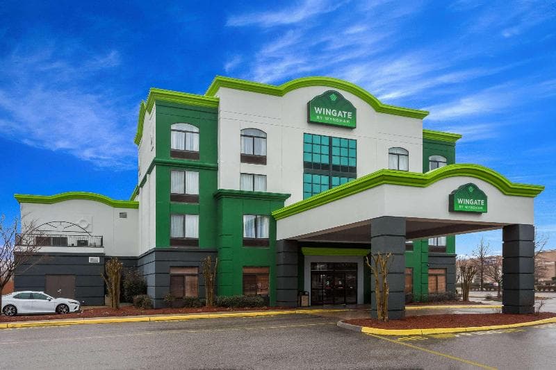 Wingate by Wyndham Chesapeake photo 1