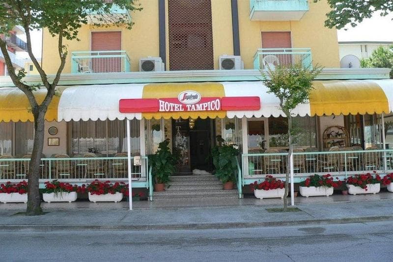 Tampico 4