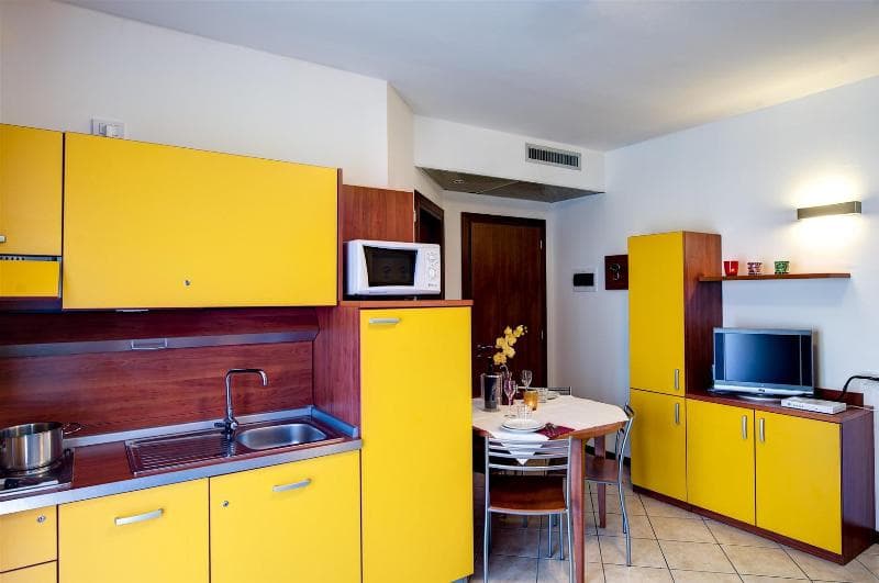 Aparthotel Sheila 4