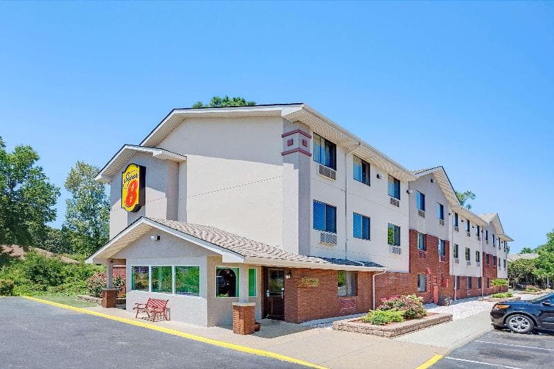 Super 8 By Wyndham Chesapeake/Portsmouth 5