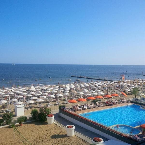 Hotel Astor 4