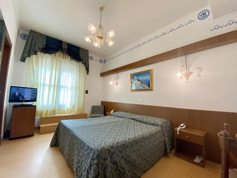 Hotel Florida 5