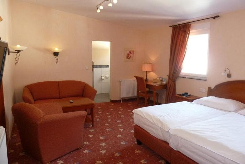 Akzent Hotel Bergs Alte Bauernschanke 5