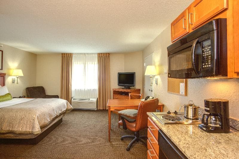 Candlewood Suites Chesapeake/Suffolk 3