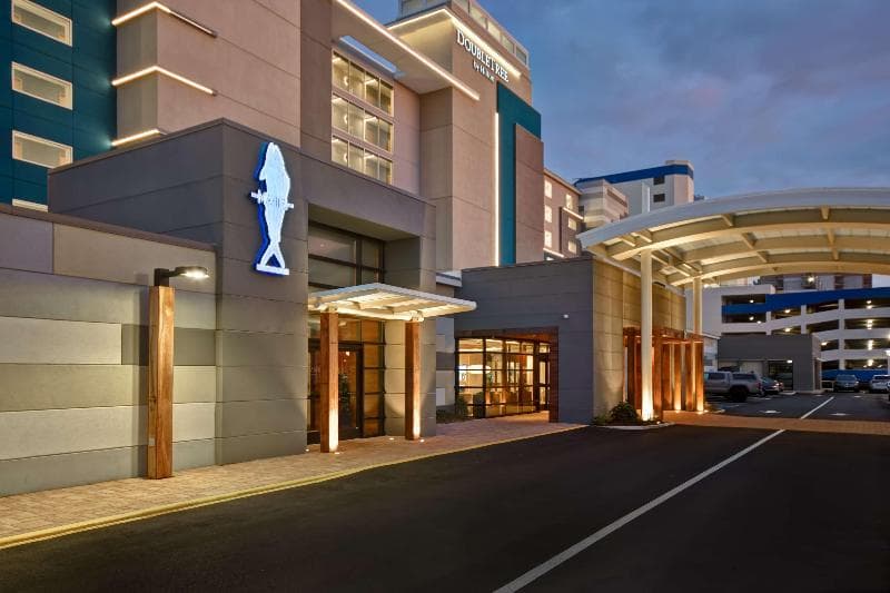 DoubleTree by Hilton Virginia Beach Oceanfront South 3