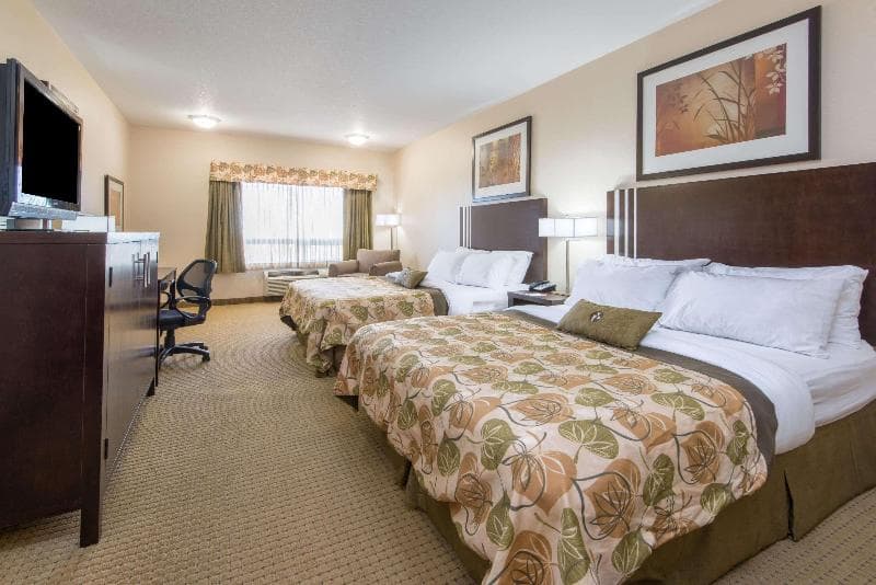 Ramada By Wyndham Wainwright main