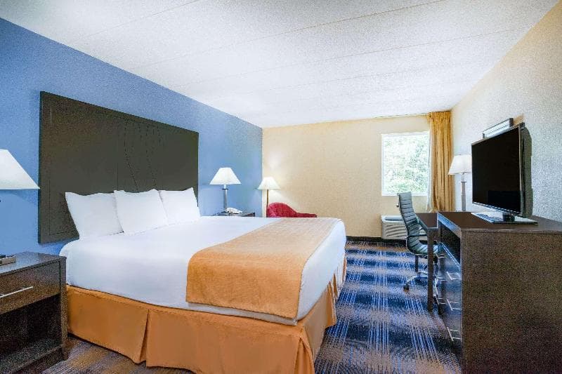 Days Inn by Wyndham Wilkes Barre photo 1