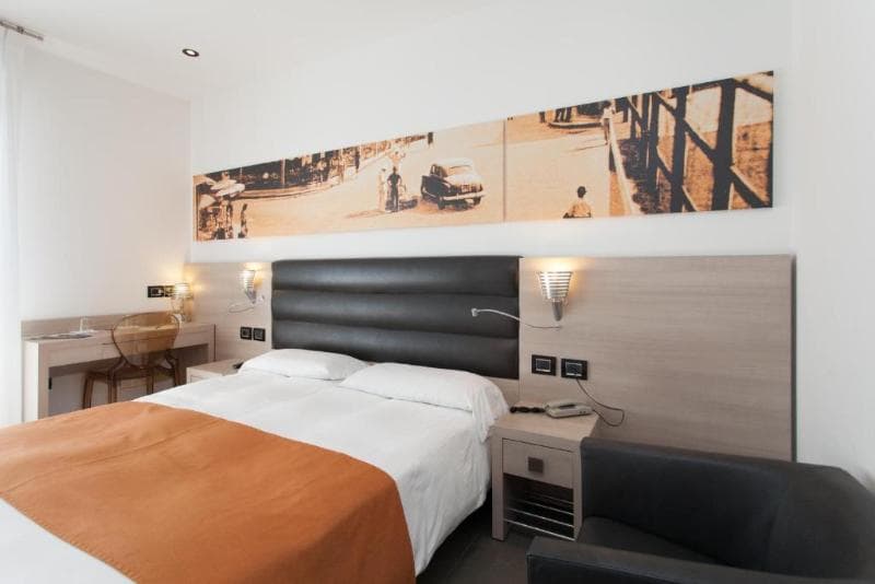 Hotel Adlon 2