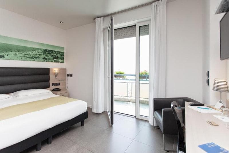 Hotel Adlon 3