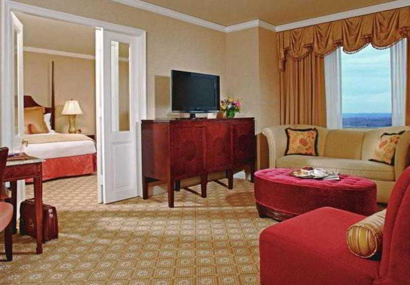 The Ritz-Carlton, Tysons Corner 5